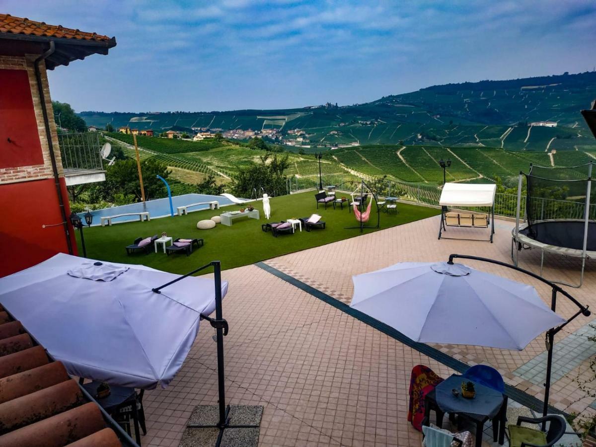 Гостьовий будинок Cascina Roella Монфорте-д'Альба Екстер'єр фото